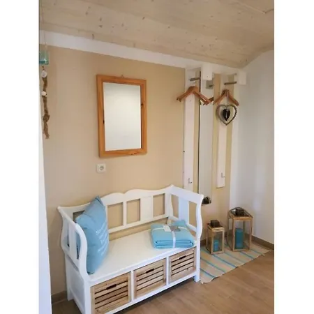 With 1 Bedroom * Hunding